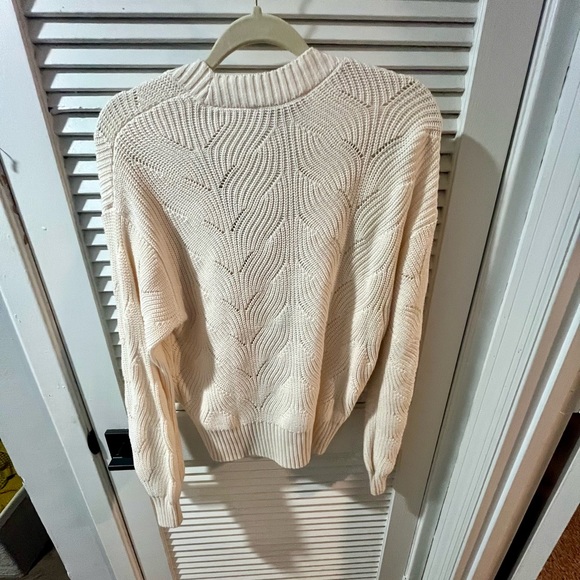 Women’s Off White Loft Cardigan Size Medium NWT - Picture 3 of 3